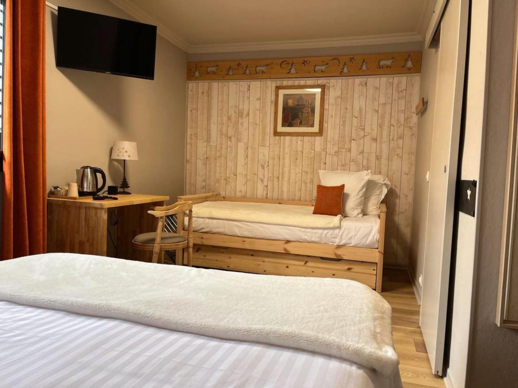 Hotel La Rencluse Saint-Mamet Eksteriør bilde