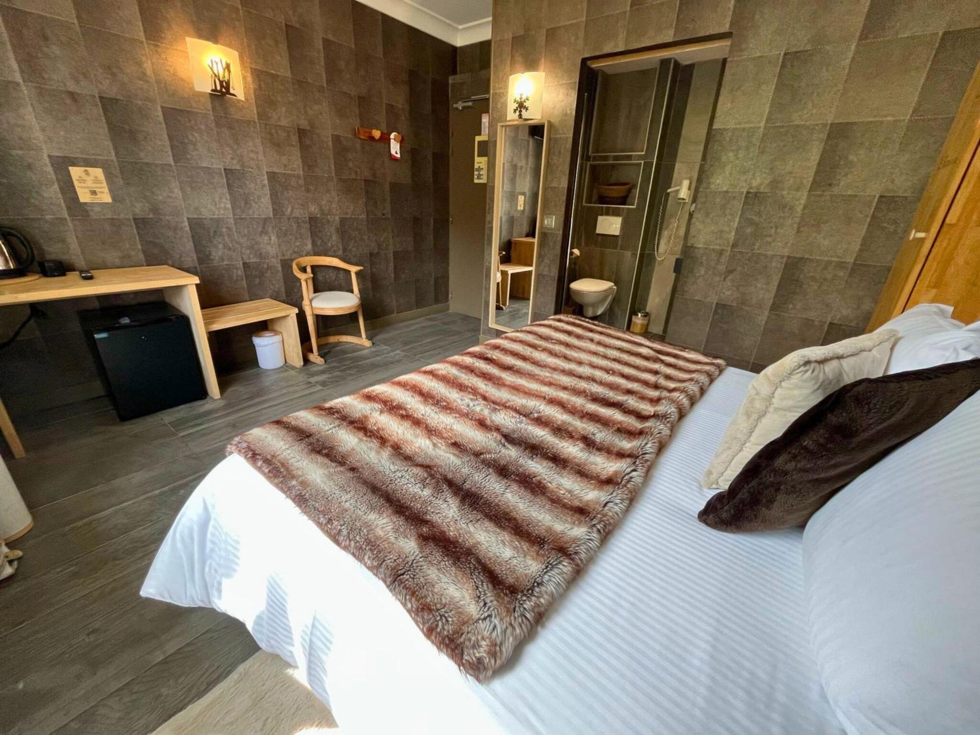 Hotel La Rencluse Saint-Mamet Eksteriør bilde